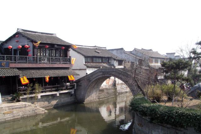 七彩文韵 | 词作家杨启舫：云南“十里不同俗” 总有惊奇发现
