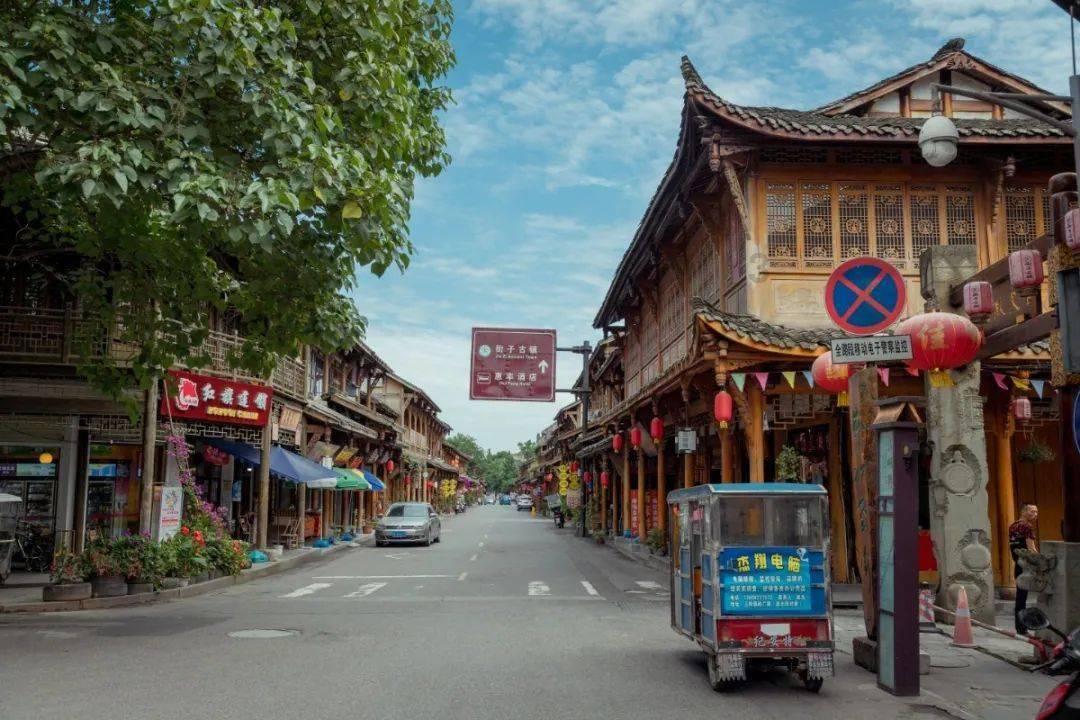 禁毒宣传进万家 警民共筑“防毒墙”